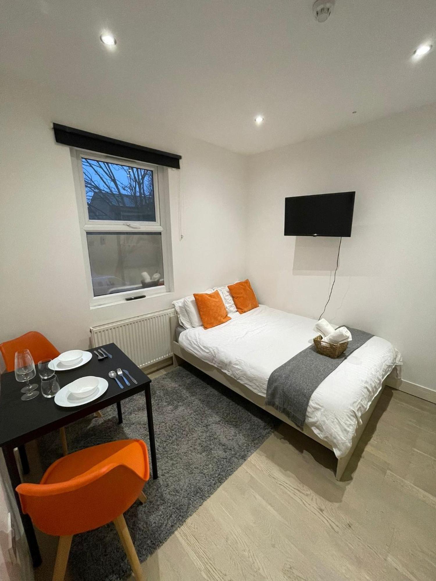 Cozy En-Suite Near Stratford لندن المظهر الخارجي الصورة