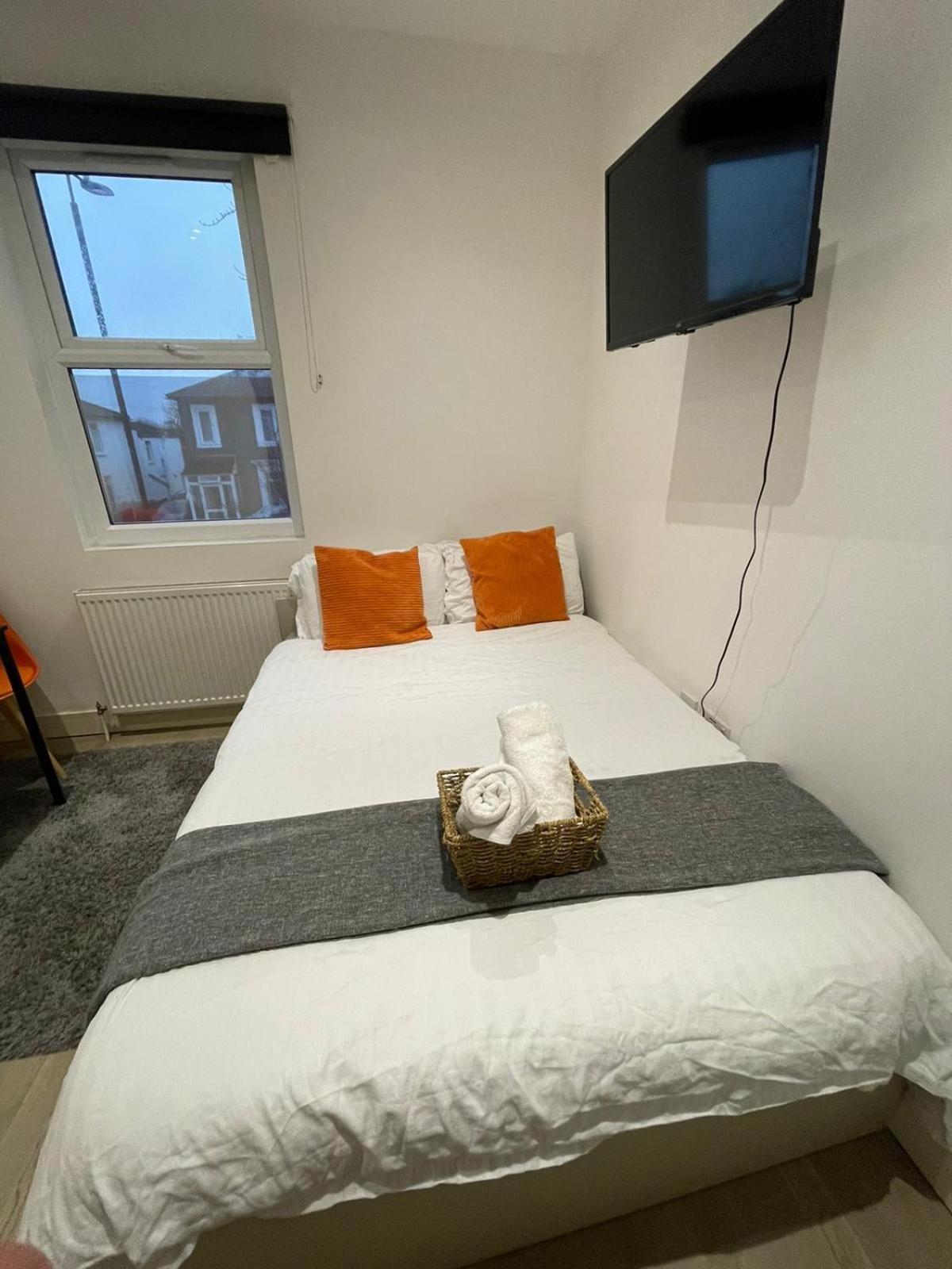 Cozy En-Suite Near Stratford لندن المظهر الخارجي الصورة