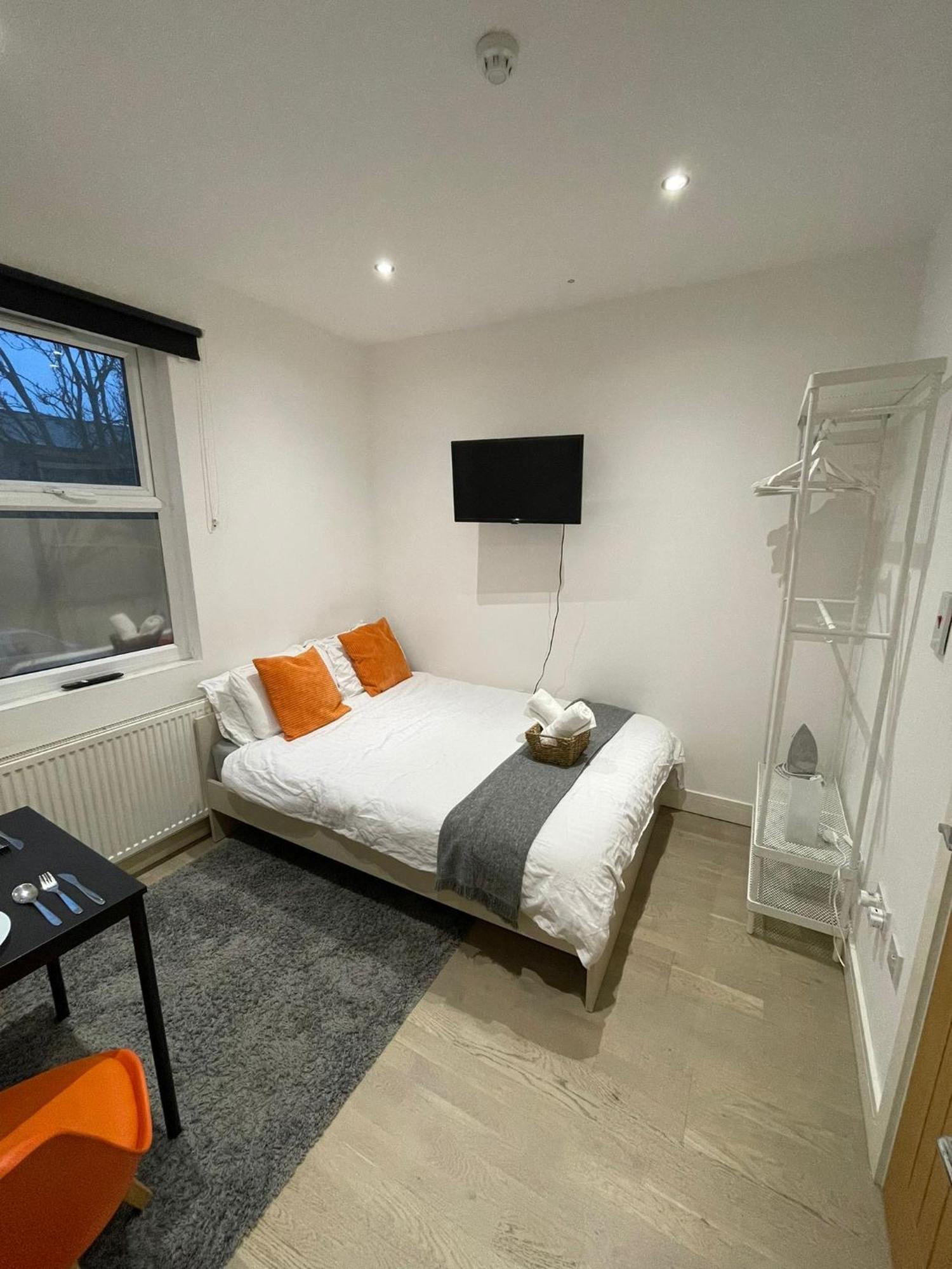 Cozy En-Suite Near Stratford لندن المظهر الخارجي الصورة